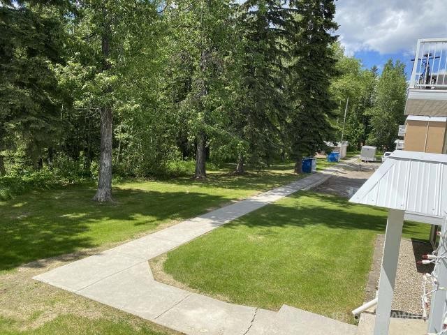 8-414 41 Street, Edson, AB - Outdoor