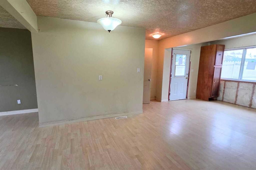 4806 51 Street, Mayerthorpe, AB - Indoor Photo Showing Other Room