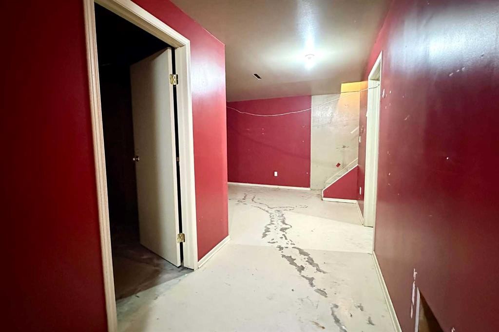 4806 51 Street, Mayerthorpe, AB - Indoor Photo Showing Other Room