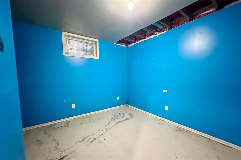 4806 51 Street, Mayerthorpe, AB - Indoor Photo Showing Other Room