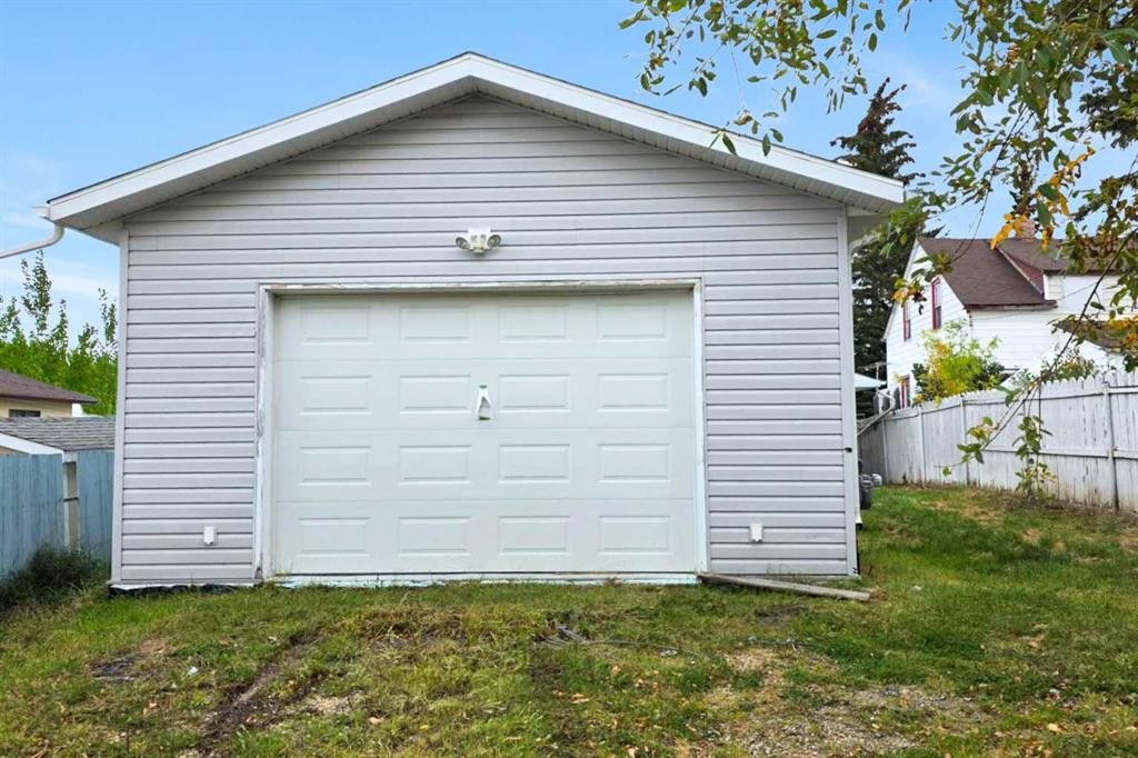 4806 51 Street, Mayerthorpe, AB - Outdoor With Exterior