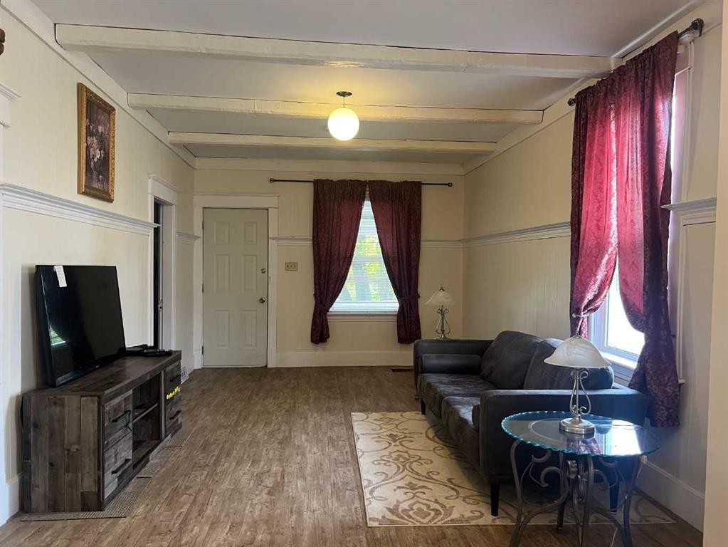 823 50 Street, Edson, AB - Indoor