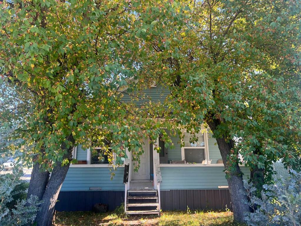 823 50 Street, Edson, AB - Outdoor