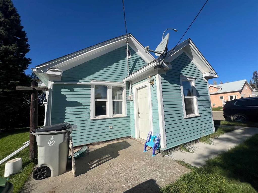 823 50 Street, Edson, AB - Outdoor