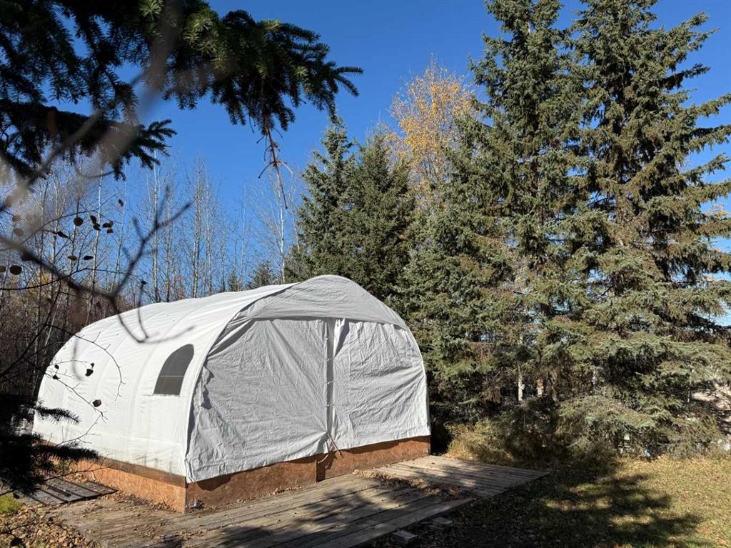 1014 10 Street, Smith, AB - Outdoor