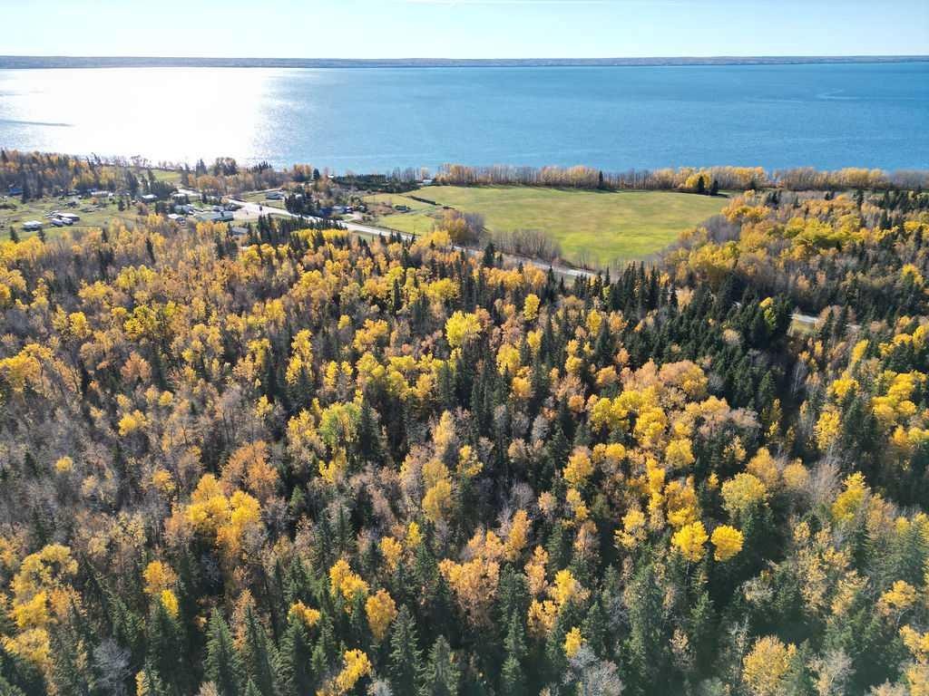 3210 Calling Lake Drive, Calling Lake, AB