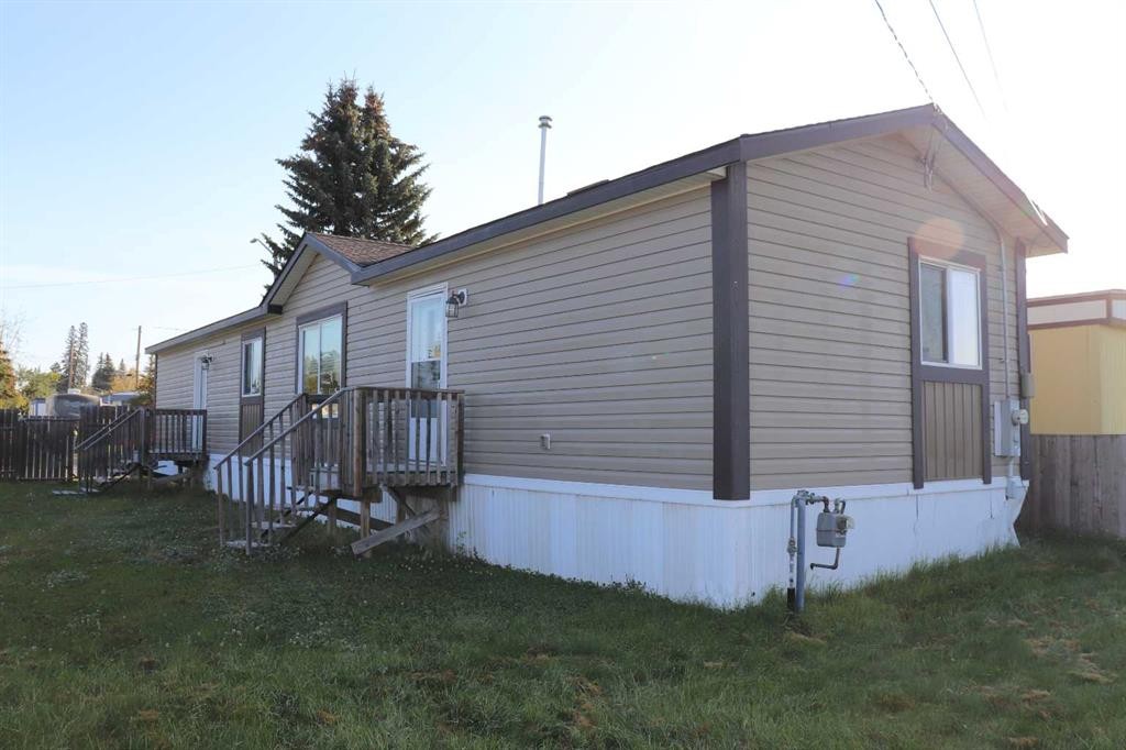810 52 Street, Edson, AB - Outdoor With Exterior