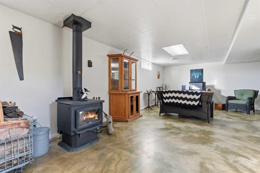 34 Hollinger Drive, Swan Hills, AB - Indoor With Fireplace
