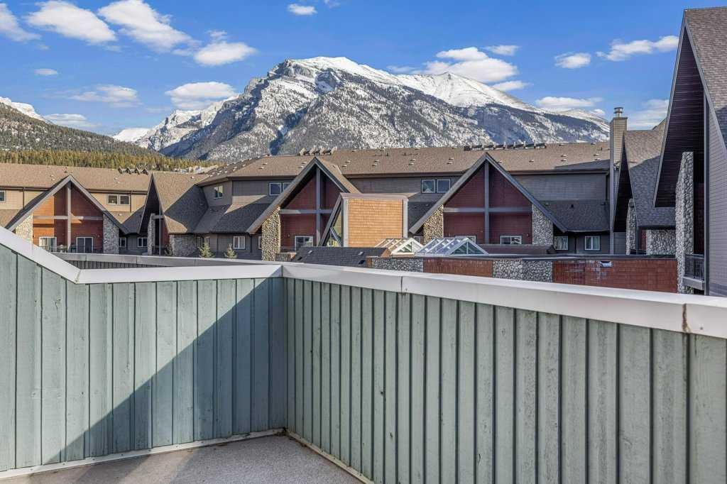 306-1151 Sidney Street, Canmore, AB - Outdoor