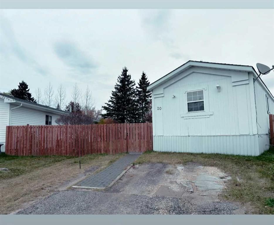 20-812 6 Avenue Sw, Slave Lake, AB