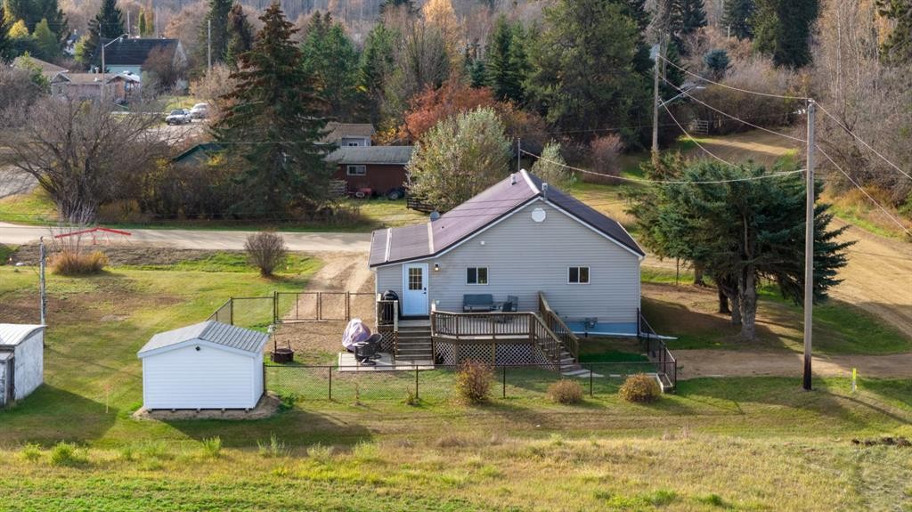 5204 51 Avenue, Colinton, AB - Outdoor