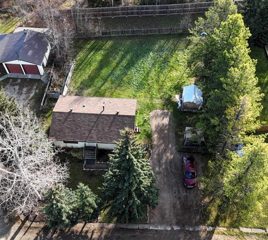 5309 Valley Road Street, Robb, AB - Outdoor