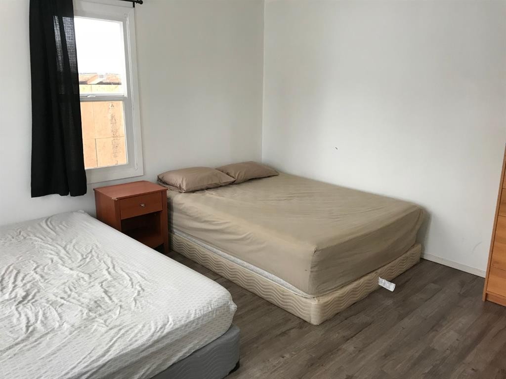 4725 5 Ave, Edson, AB - Indoor Photo Showing Bedroom