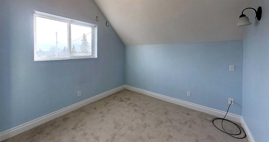 5101 7Th Avenue, Edson, AB - Indoor Photo Showing Other Room