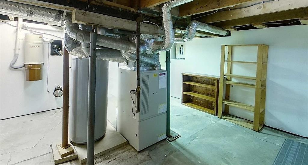 5101 7Th Avenue, Edson, AB - Indoor Photo Showing Basement