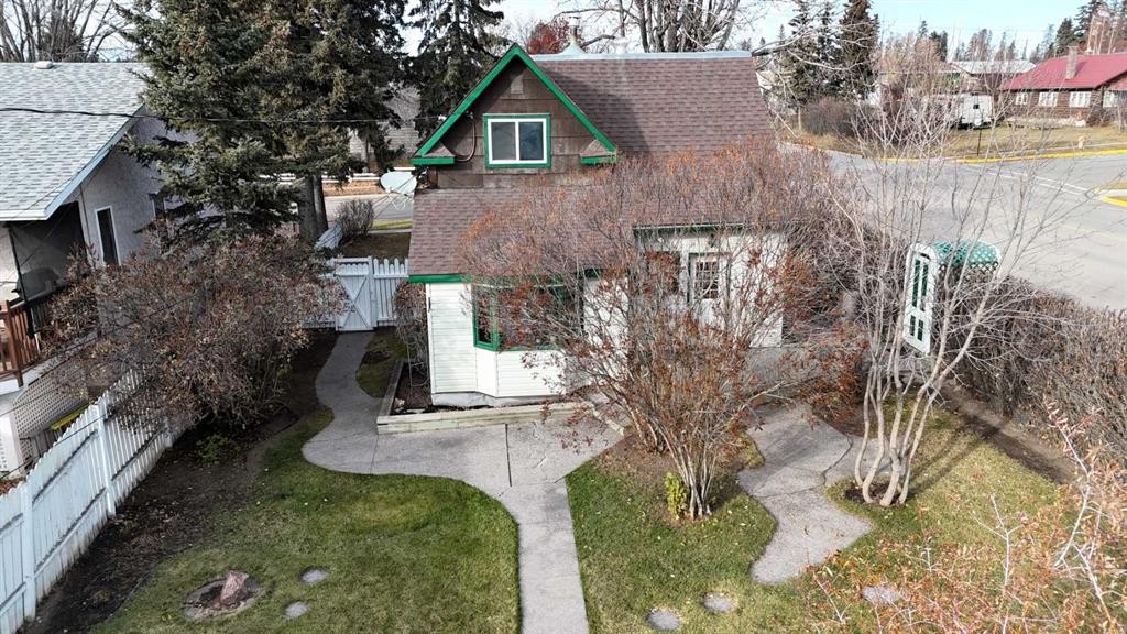 5101 7Th Avenue, Edson, AB - Outdoor