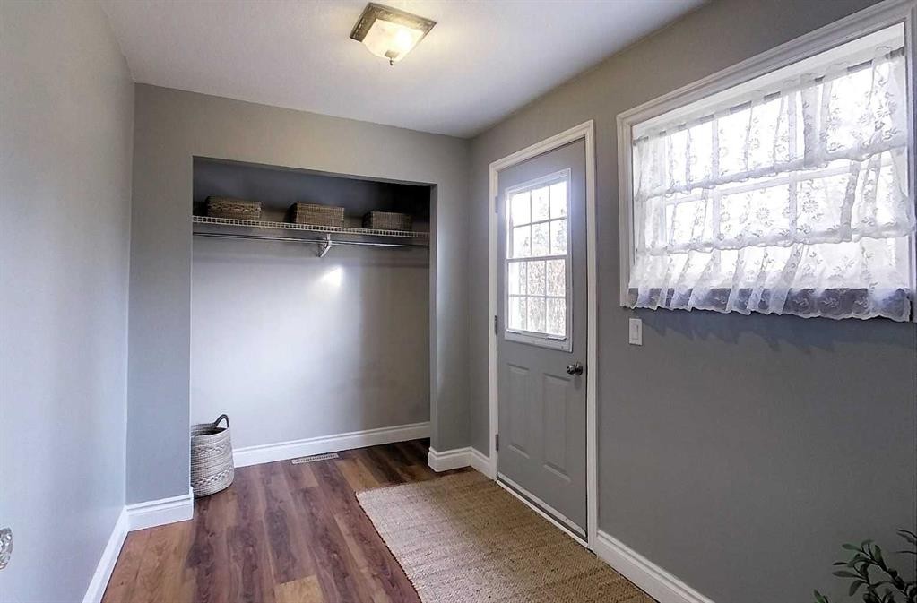 5101 7Th Avenue, Edson, AB - Indoor Photo Showing Other Room