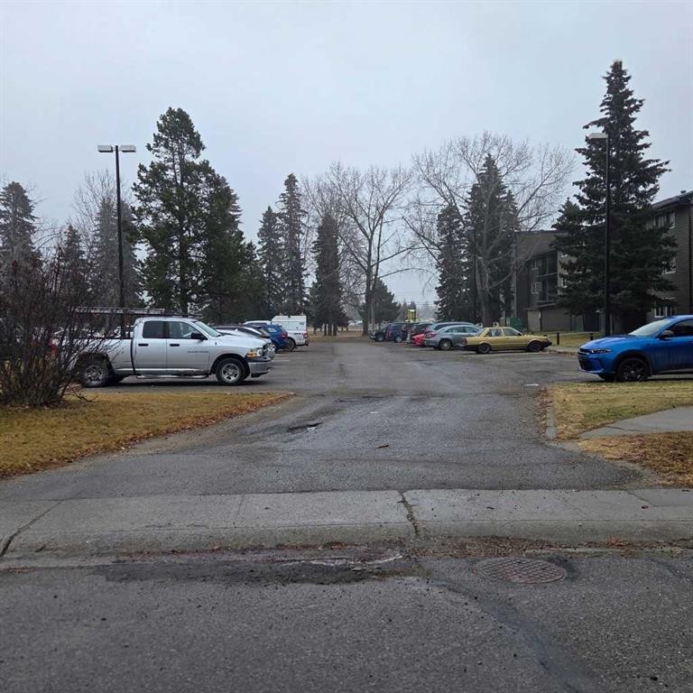304B-5611 9 Avenue, Edson, AB - Outdoor