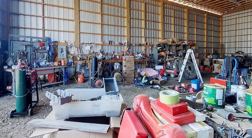 53216 Range Road 181, Rural Yellowhead County, AB - Indoor