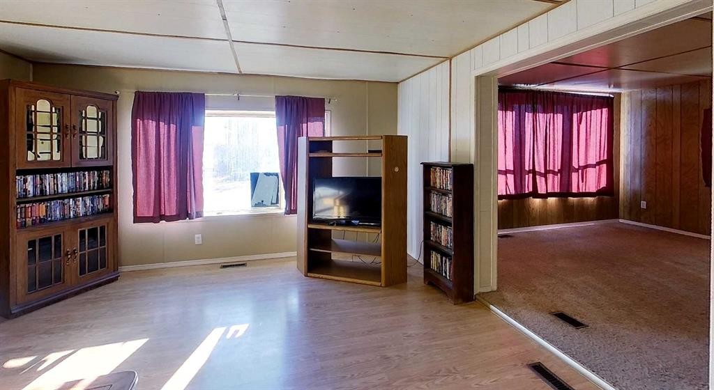 53216 Range Road 181, Rural Yellowhead County, AB - Indoor
