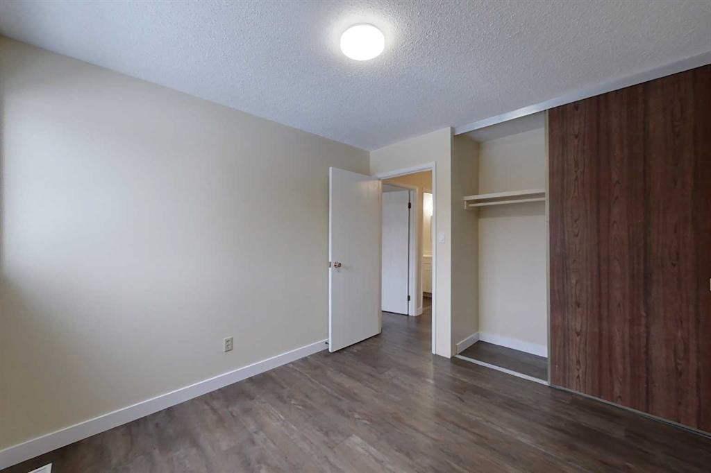 25-608 Main Street, Slave Lake, AB - Indoor Photo Showing Other Room