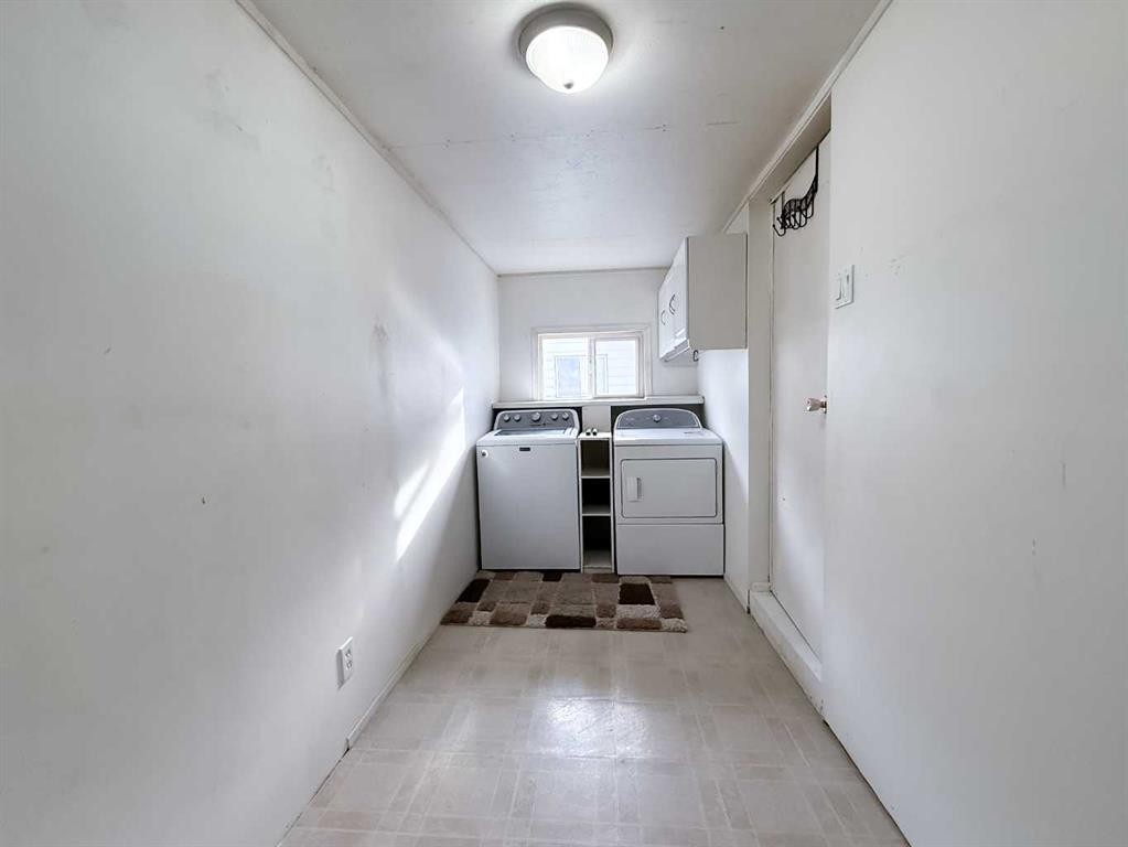 417-700 Carmichael Lane, Hinton, AB