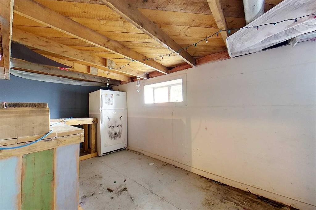 15420 Township Road 743A, Rural Big Lakes County, AB - Indoor