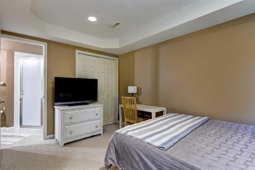 36 Antelope Lane, Banff, AB - Indoor Photo Showing Bedroom