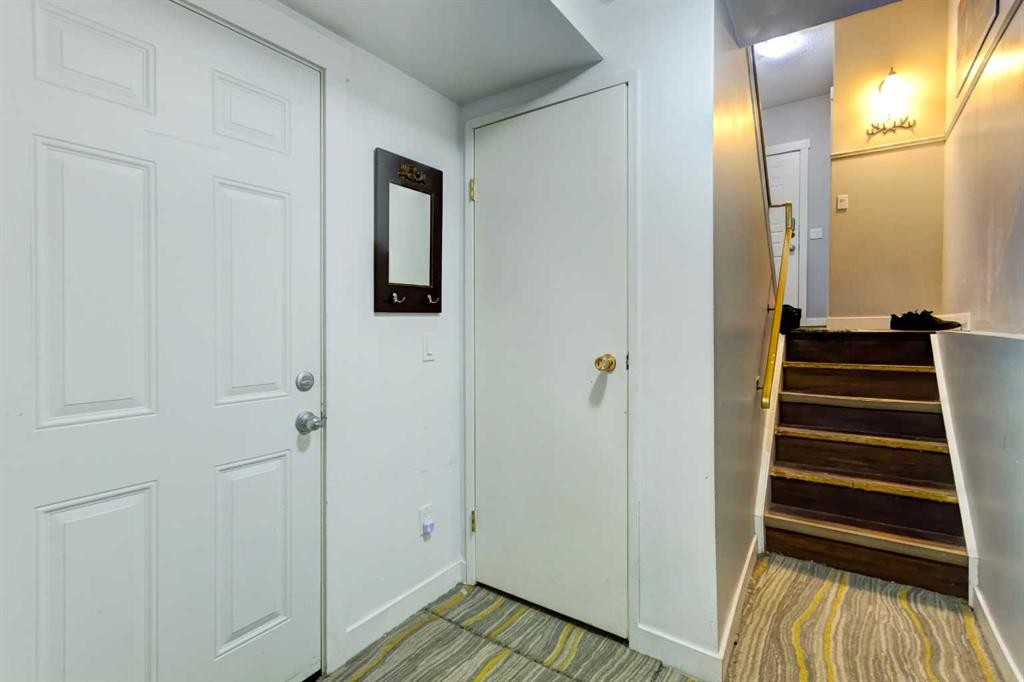 116 Nahanni Drive, Banff, AB - Indoor Photo Showing Other Room