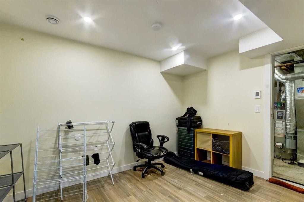 116 Nahanni Drive, Banff, AB - Indoor