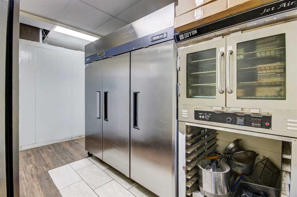 109B Banff Avenue, Banff, AB