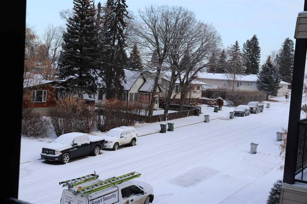 305-5037 7 Avenue, Edson, AB - Outdoor