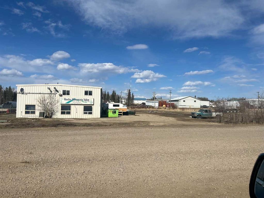 306 1 Avenue, Fox Creek, AB