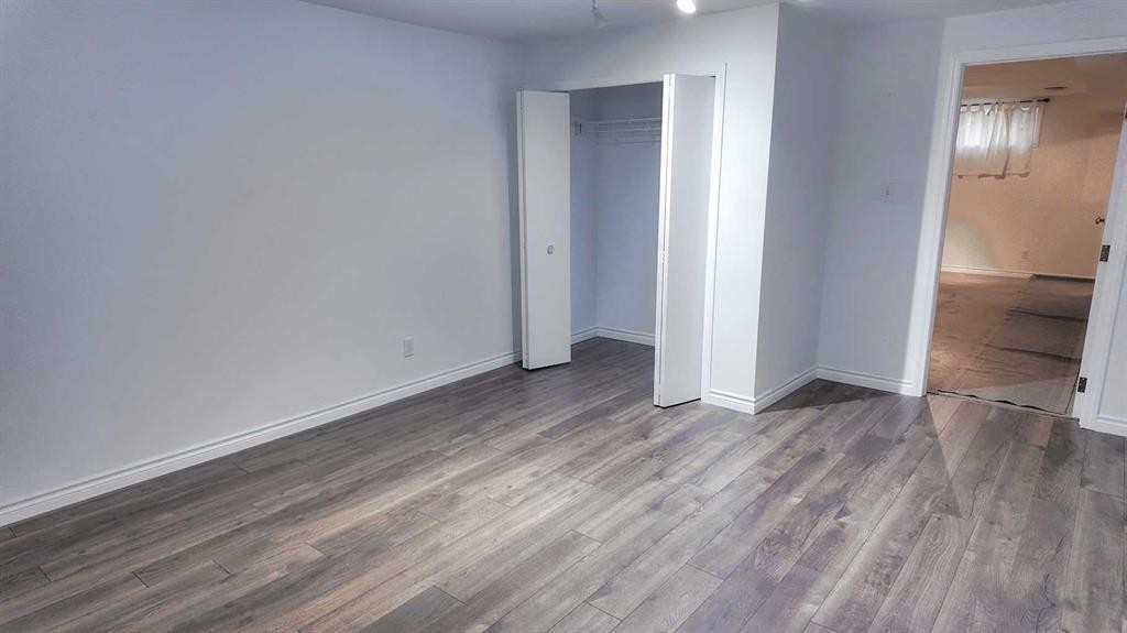 8 Barrier Mountain Drive, Exshaw, AB - Indoor Photo Showing Other Room