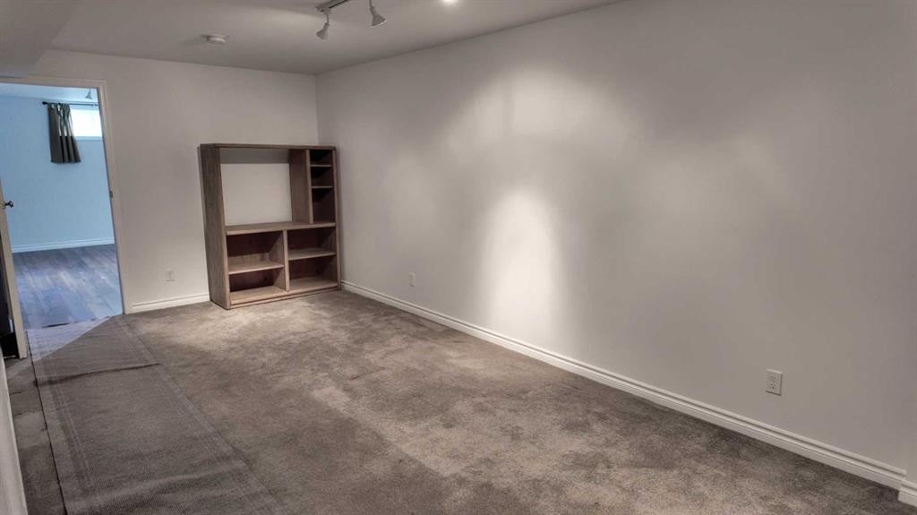 8 Barrier Mountain Drive, Exshaw, AB - Indoor Photo Showing Other Room