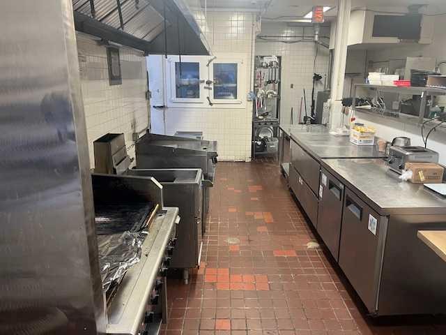 5420 49 Avenue, Whitecourt, AB