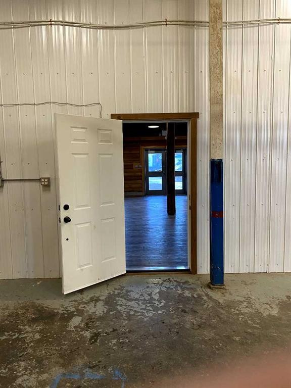 5006 50 Avenue, Peers, AB