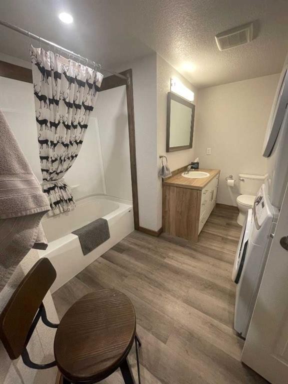 5006 50 Avenue, Peers, AB