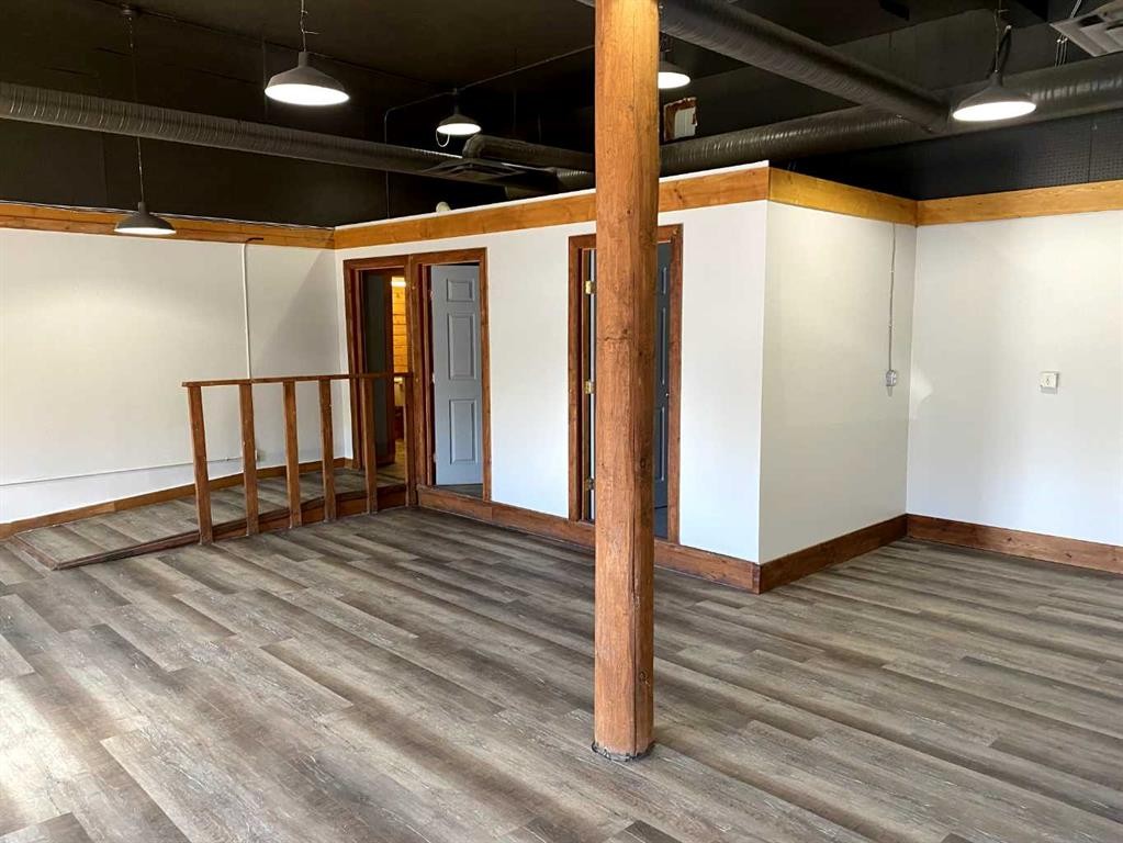 5006 50 Avenue, Peers, AB