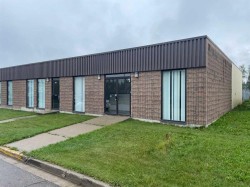 5529 3 Avenue Edson, AB T7E 1L6