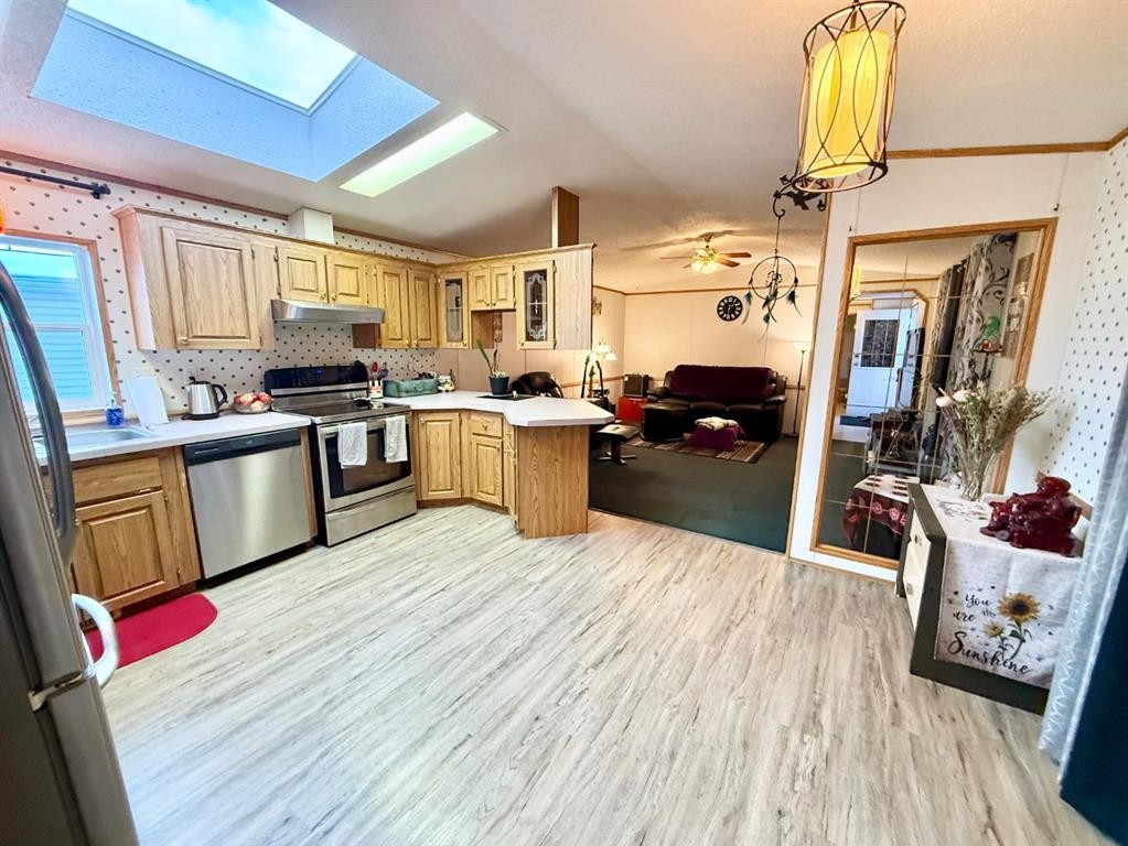 #414-700 Carmichael Lane, Hinton, AB