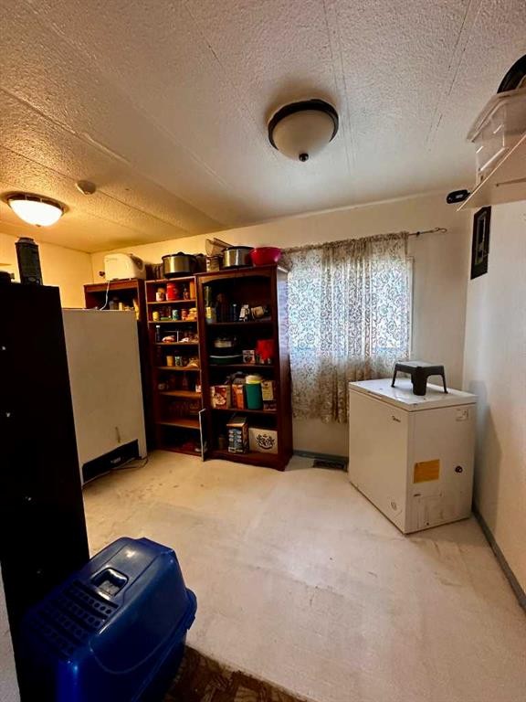 A7-145 East River Road, Hinton, AB