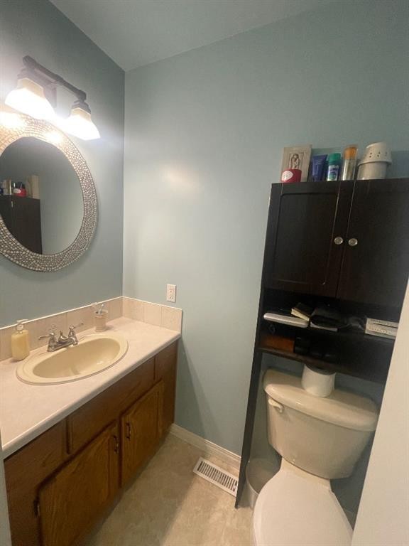 5301 15 Ave, Edson, AB - Indoor Photo Showing Bathroom