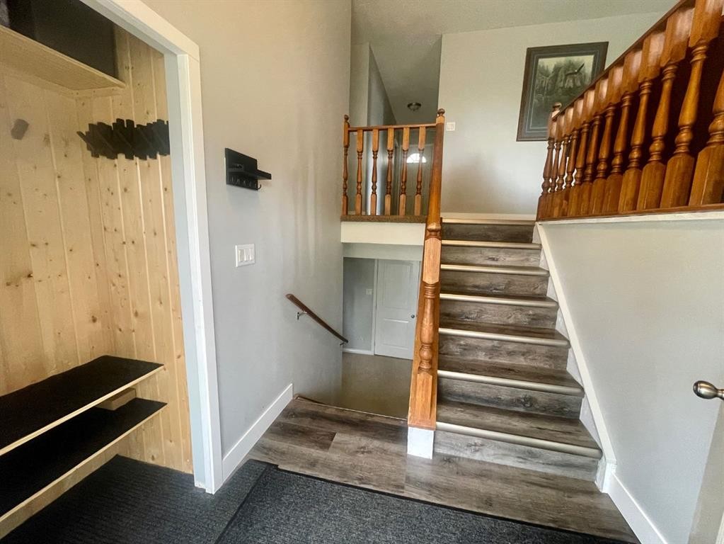 5301 15 Ave, Edson, AB - Indoor Photo Showing Other Room