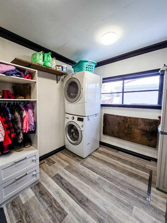 4621 5 Avenue, Edson, AB - Indoor Photo Showing Laundry Room