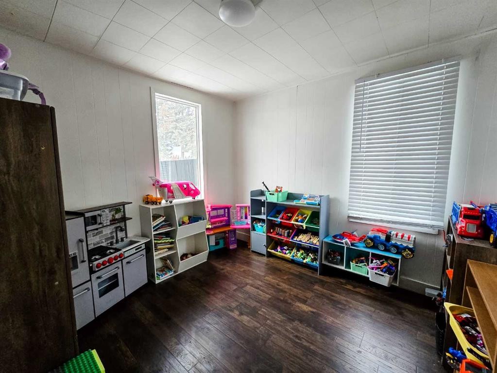 4621 5 Avenue, Edson, AB - Indoor