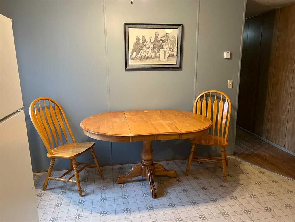 502 Kaybob Drive, Fox Creek, AB