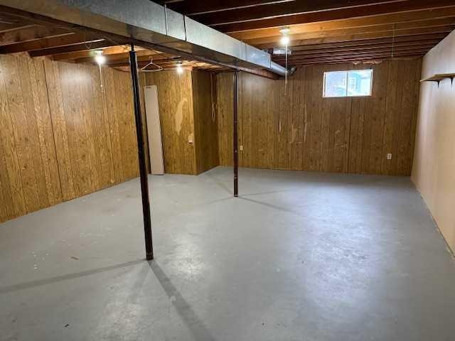 4744 57 Avenue, Whitecourt, AB - Indoor Photo Showing Basement