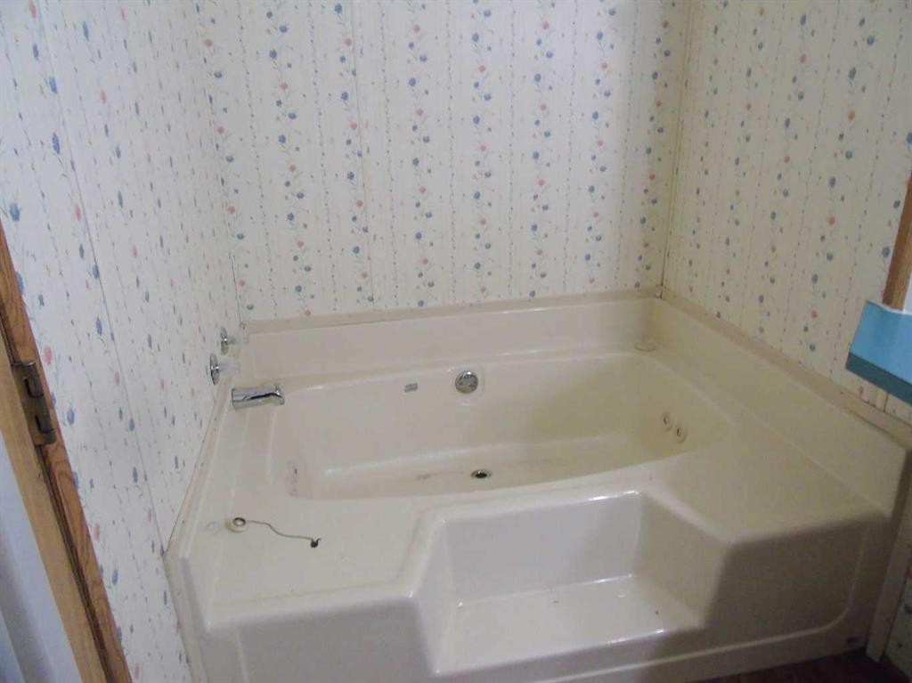 #78-404 6 Avenue Nw, Slave Lake, AB