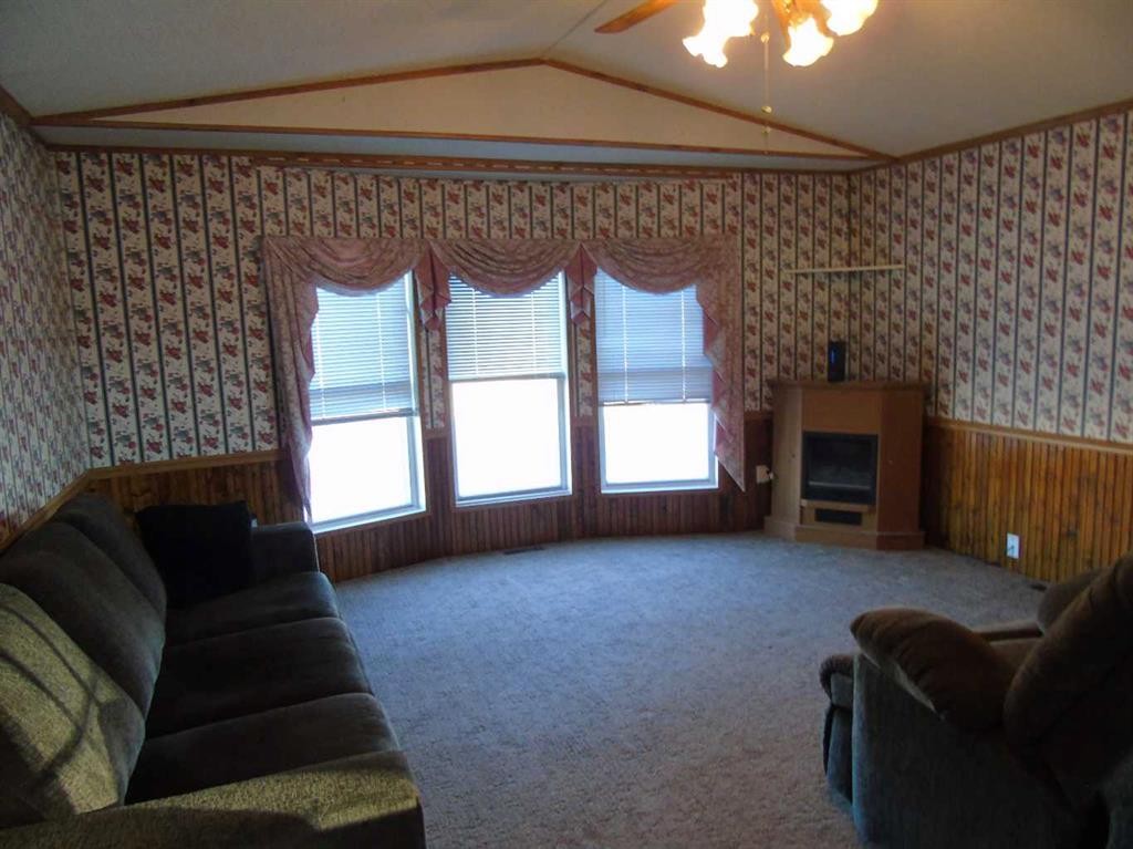 #78-404 6 Avenue Nw, Slave Lake, AB